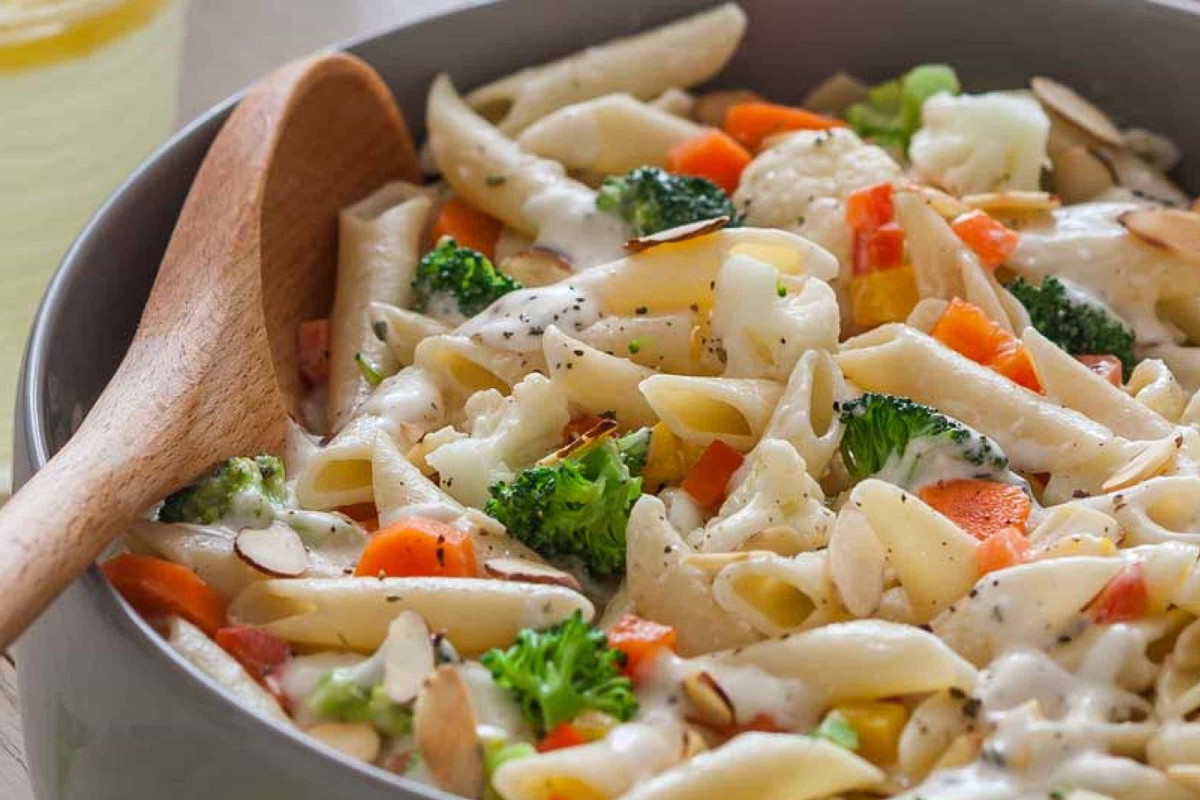 Cheesy Veggie Pasta