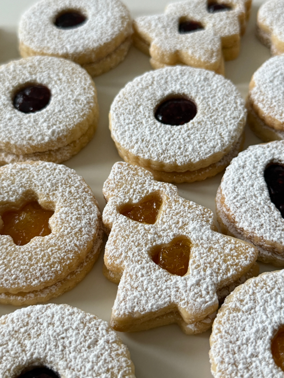 Linzer Cookies