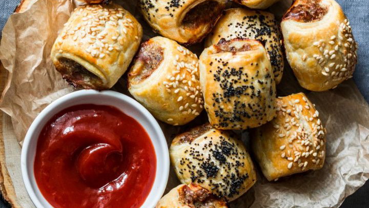 Image of Pork & Apple Sausage Rolls with Festive Chutney