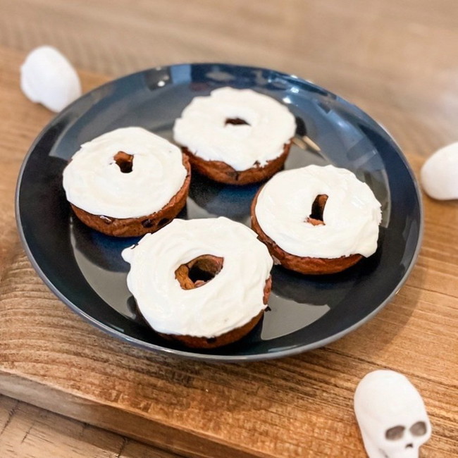 Image of Pumpkin Donuts With Skyr Frosting