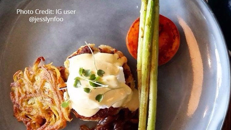 Image of Crab Cake Benedict Recipe