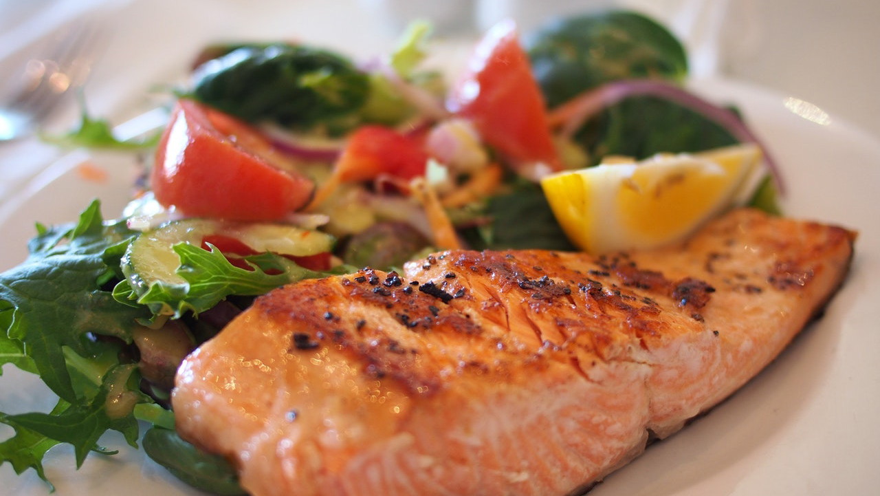 Image of Baked Salmon Fillets with Mustard Crust