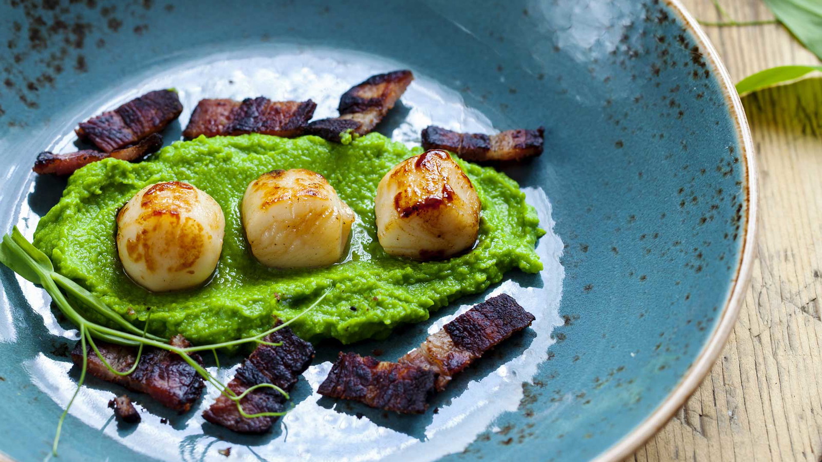 Image of Seared Scallops with Pea Puree