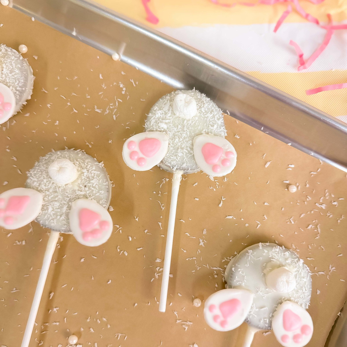 Hoppy Bunny Cookies Pops