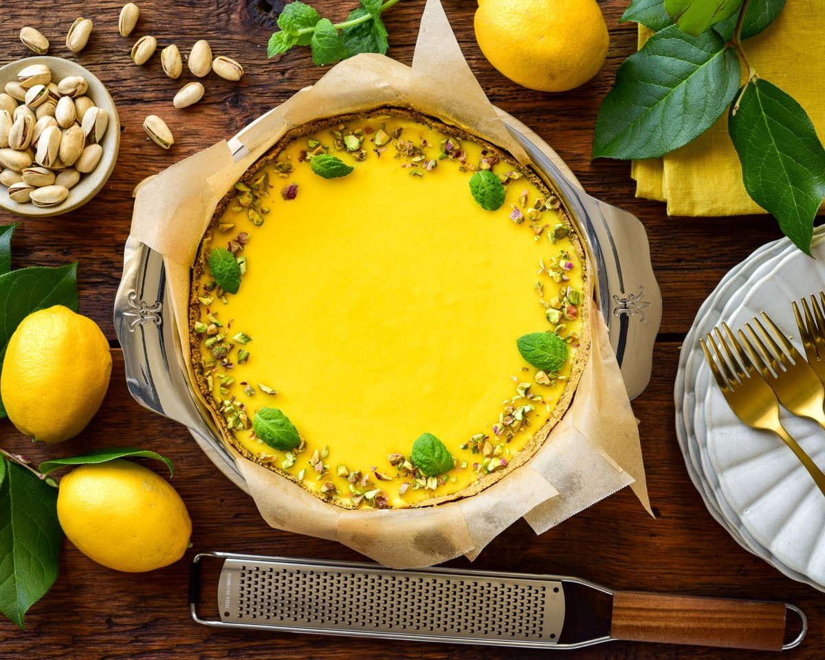 Lemon Curd & Mascarpone Pie (No-Bake Filling)