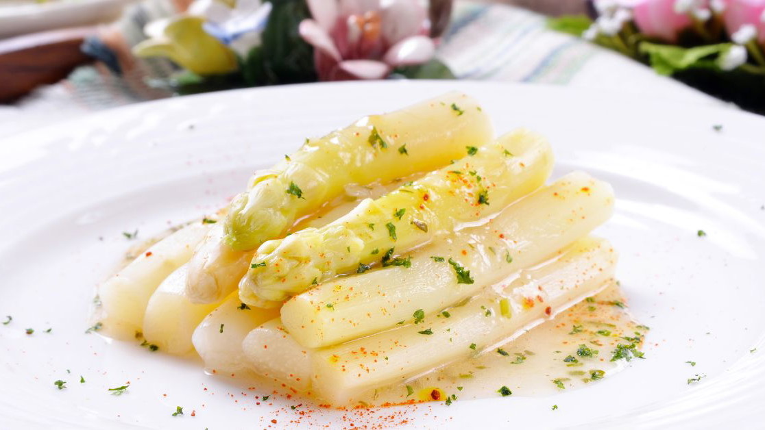 asperges, asperges des Landes, entrée raffinée, salade printanière, recette légère