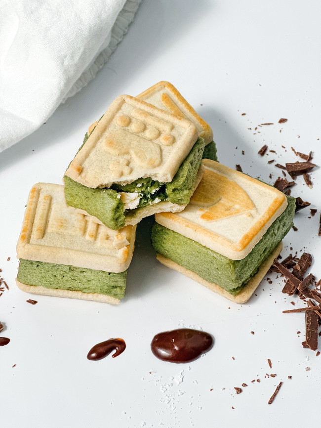 Image of Homemade Matcha Marshmallows: A Nostalgic Treat with a Matcha Twist 🍵✨