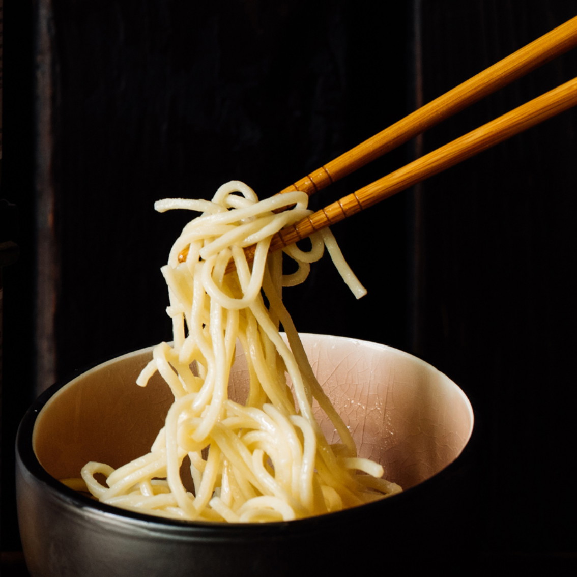 Ramen Nudeln perfekt kochen – Anleitung für authentischen Biss