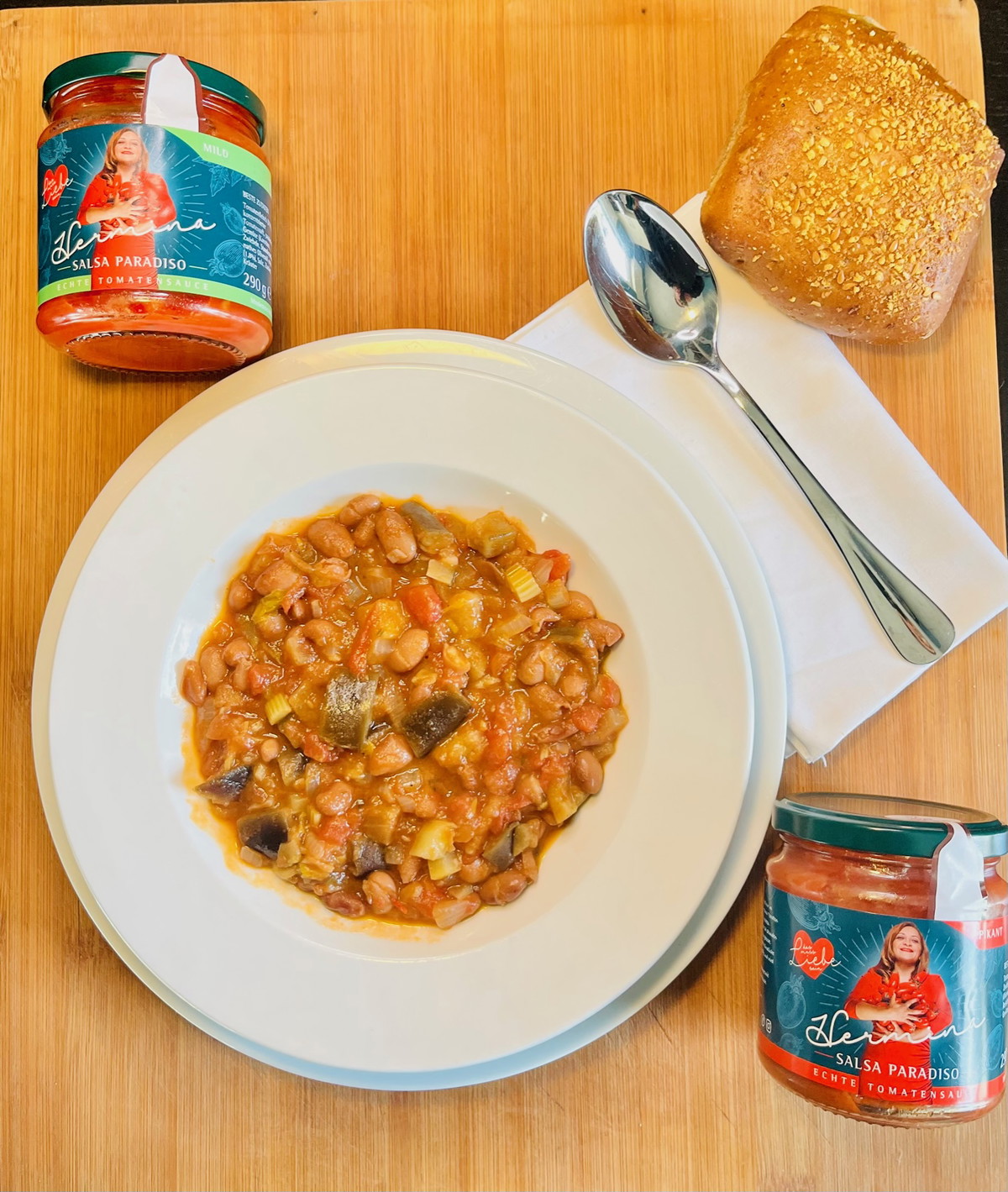 Auberginen mit weißen Bohnen vegan