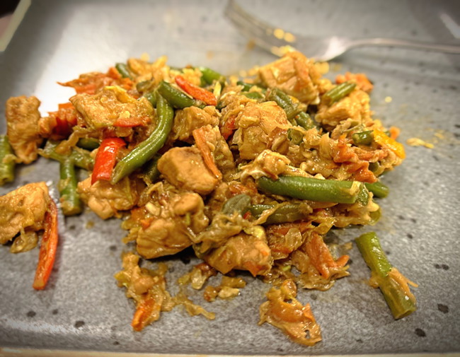 Image of Maple Sunbutter Satay Chicken Stir-Fry