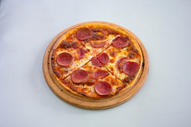 Easy Sausage Pizza