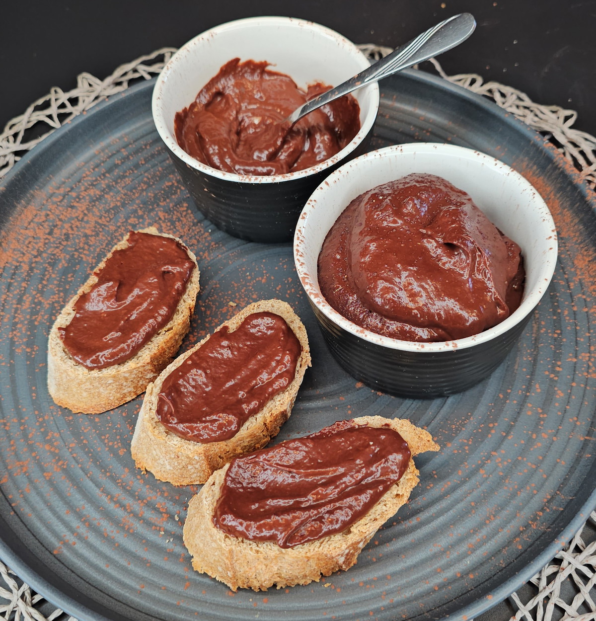 Gesunde Schokocreme ohne Zucker 