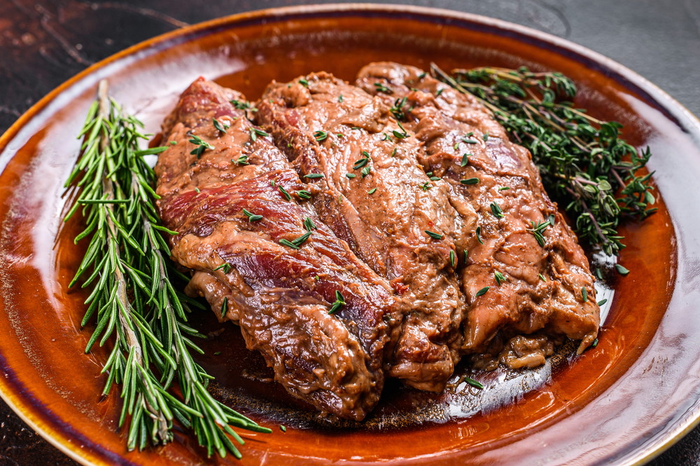 Spicy Bavette Steak with Zhoug
