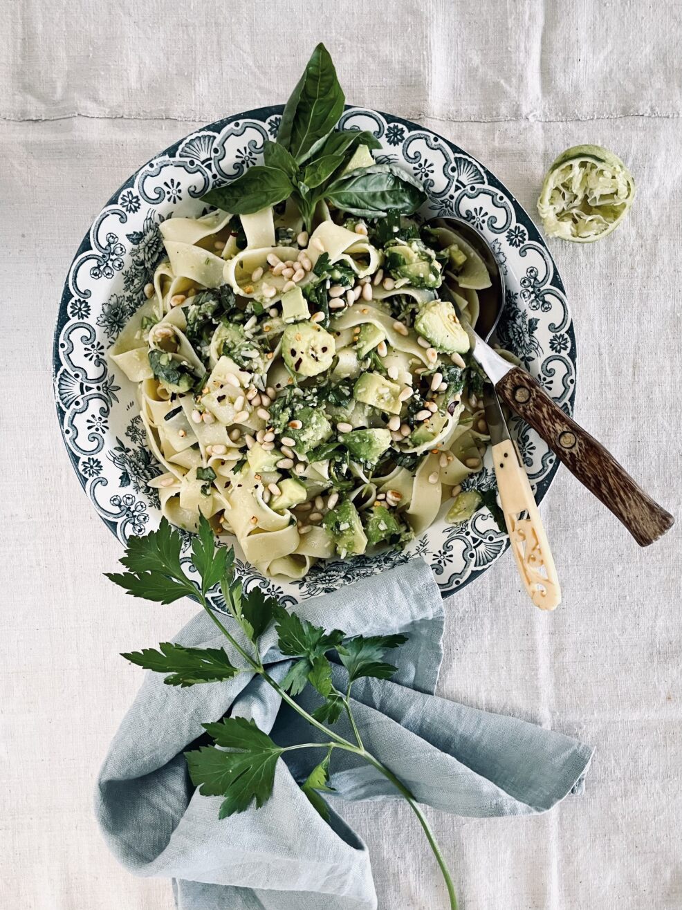 Pappardelle med avocado
