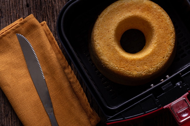 Cake in the Air Fryer