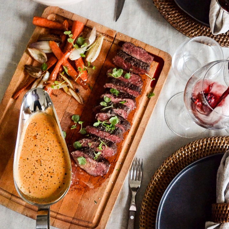 Image of Skär upp köttet i lagom stora bitar