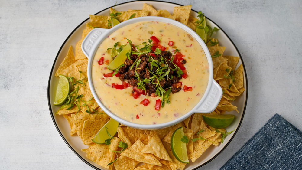 Pioneer Queso Blanco with chips