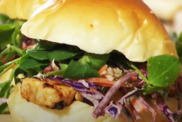 Piri Piri Chicken Sliders