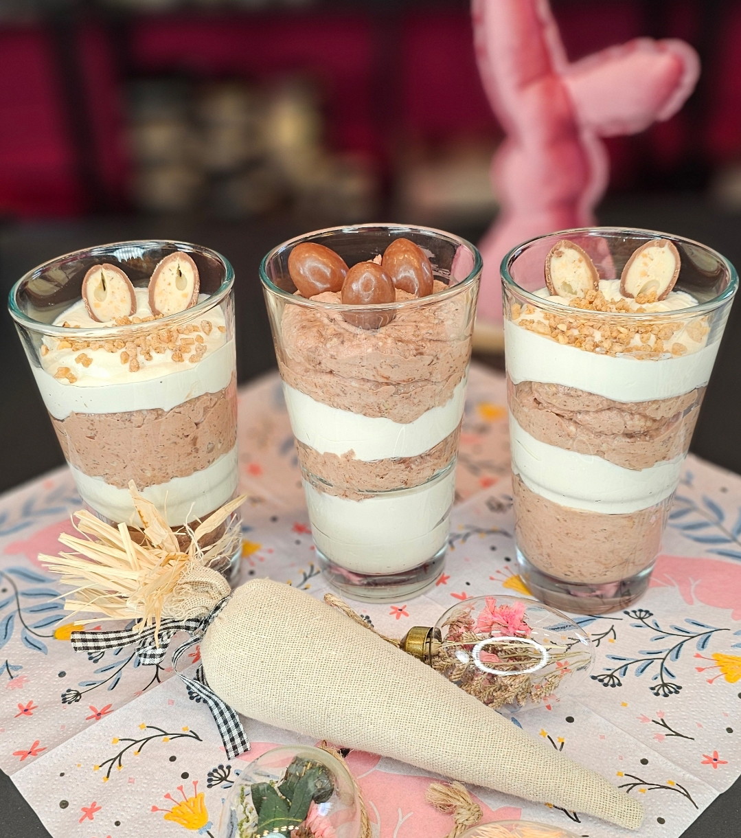 Oster-Schicht-Dessert