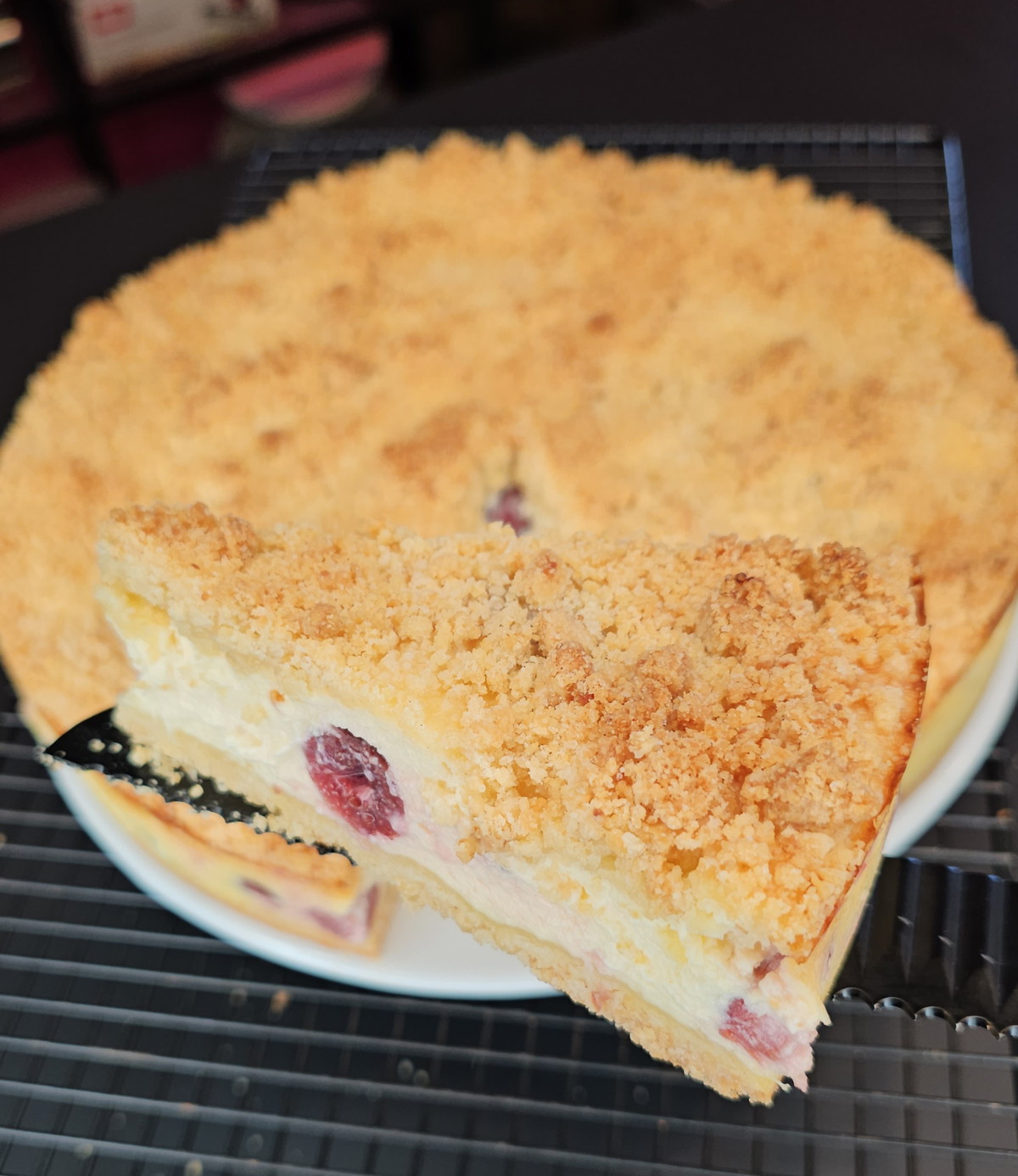 Kirsch-Schmand-Streuselkuchen