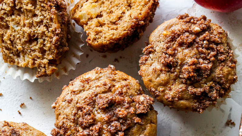 Image of Apple Cinnamon Crumb Muffins