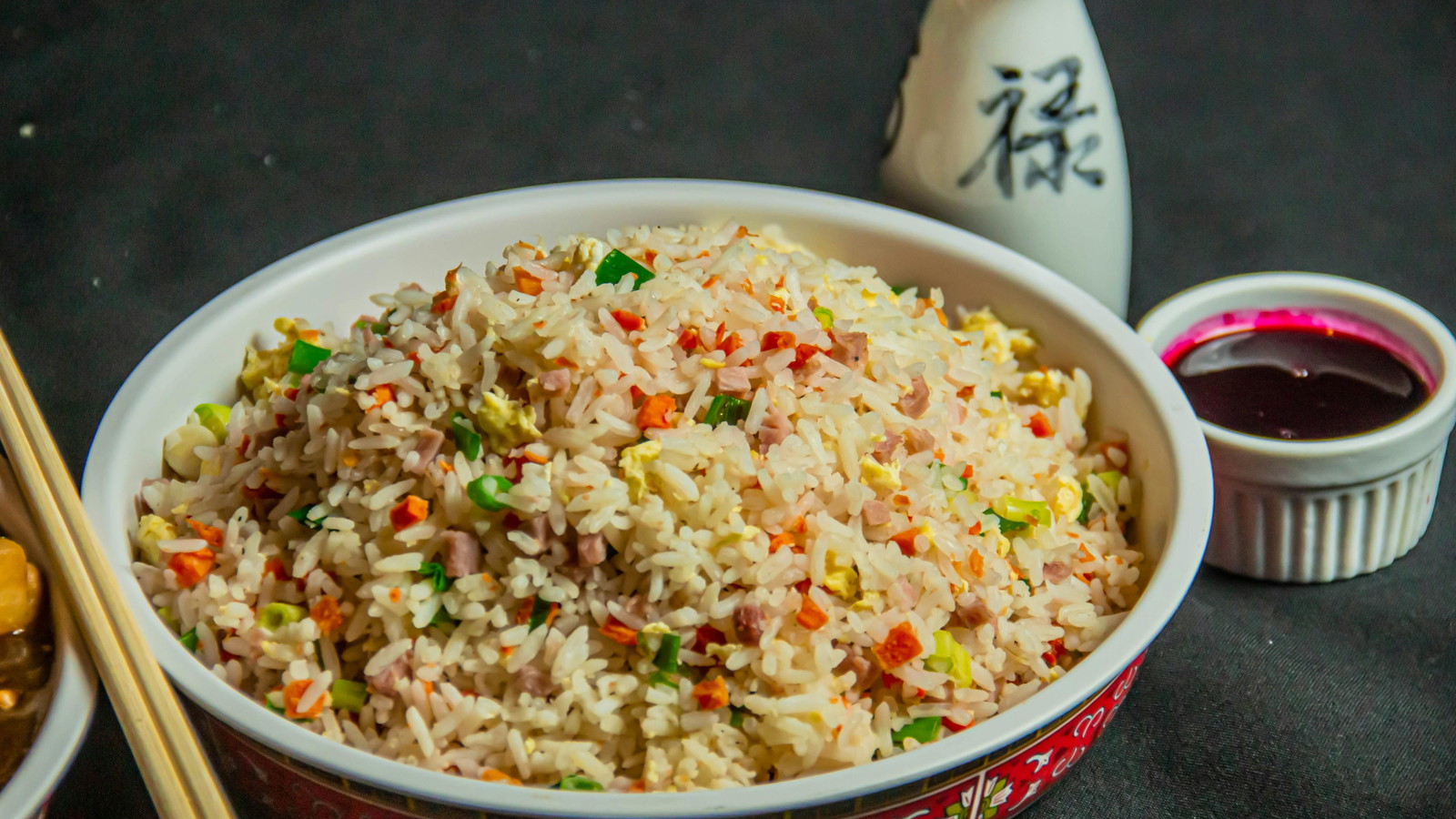 Image of Riz sauté aux œufs et ciboule (Dàn Chǎo Fàn)