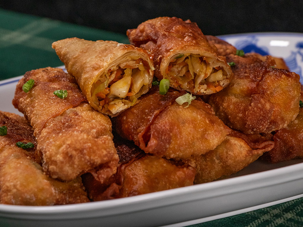 Egg Roll Recipe - How to Make Egg Rolls (VIDEO) - NatashasKitchen.com, image size:1024x768