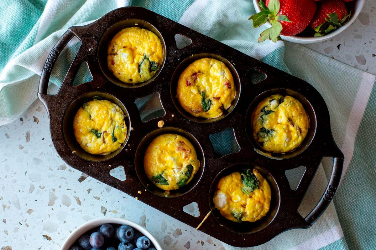 Mini spinach and cheese frittatas