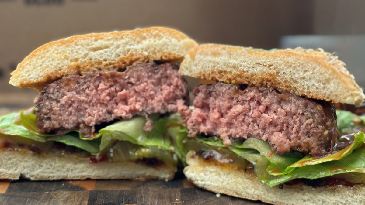Image of Smoked Carne Asada Burgers w/ Spicy Dill Pickle Aioli