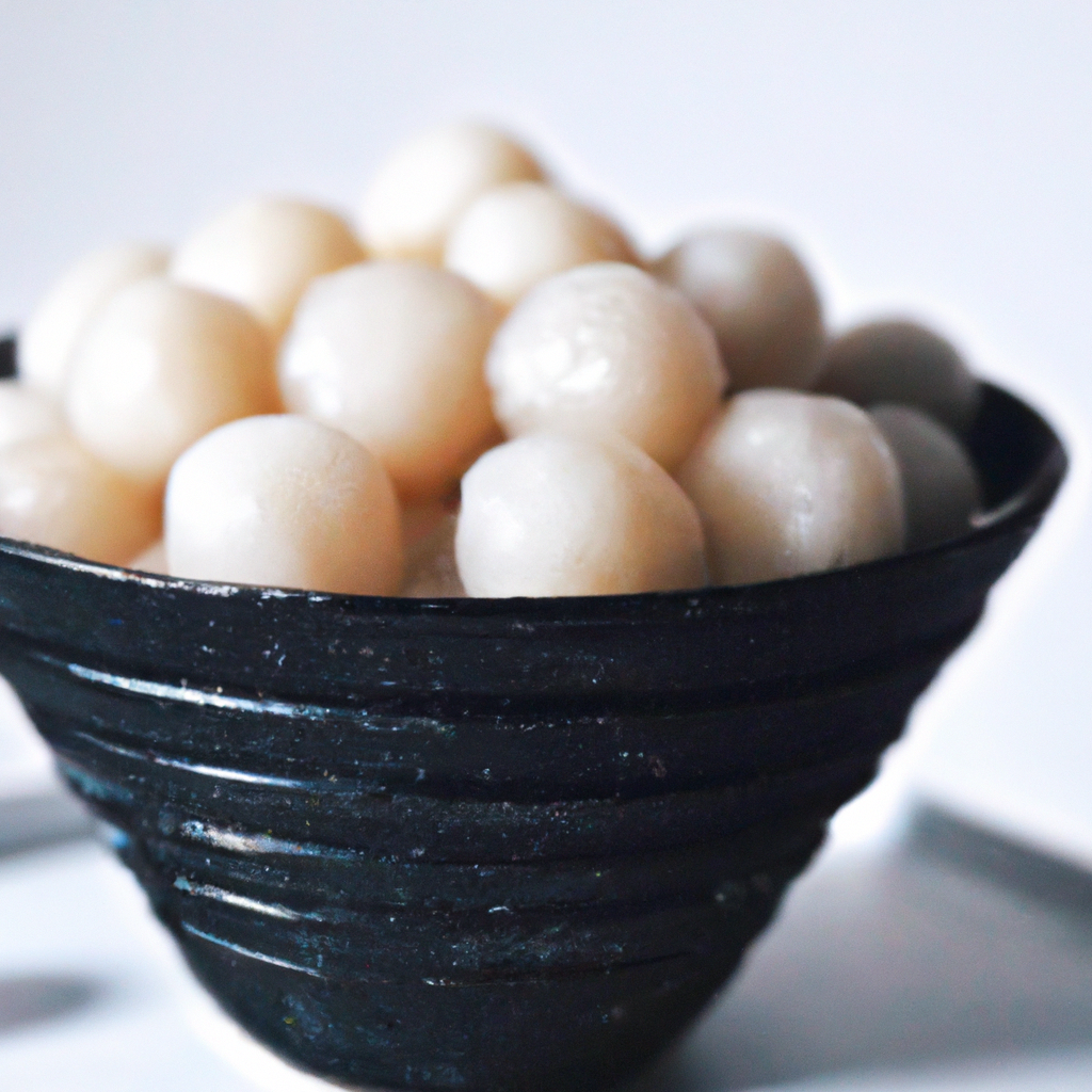 Shiratama Dango (白玉団子) – Süße Reismehlklöße