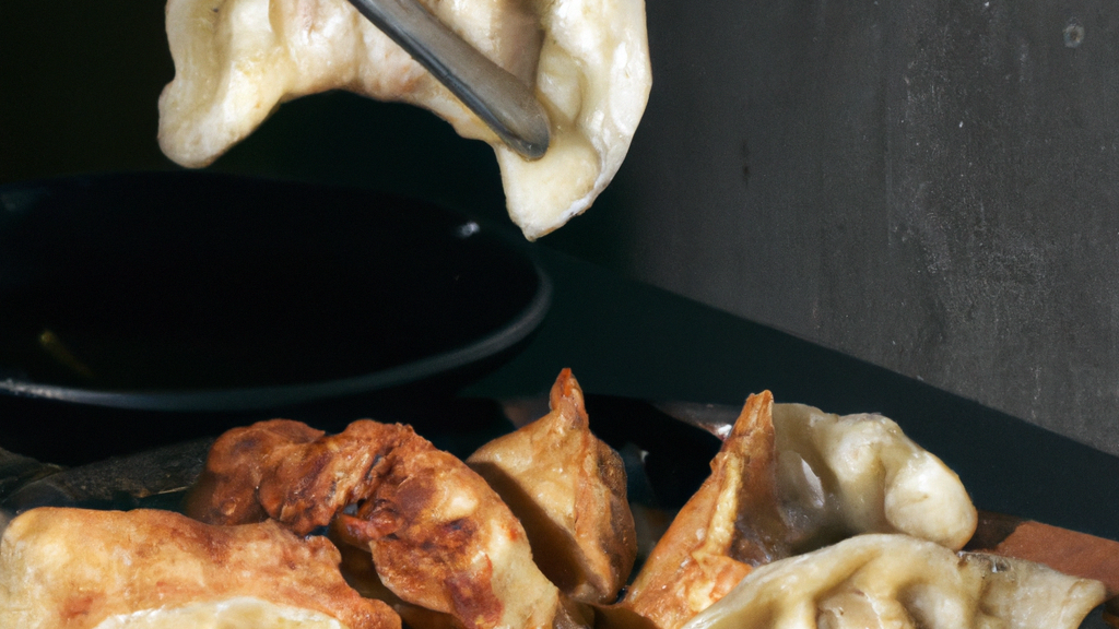 Guō Tiē (鍋貼) – Knusprige, gebratene Dumplings image