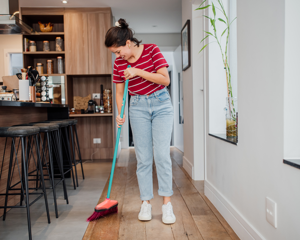 Ashley’s Sweet Sweep Broom Spray 