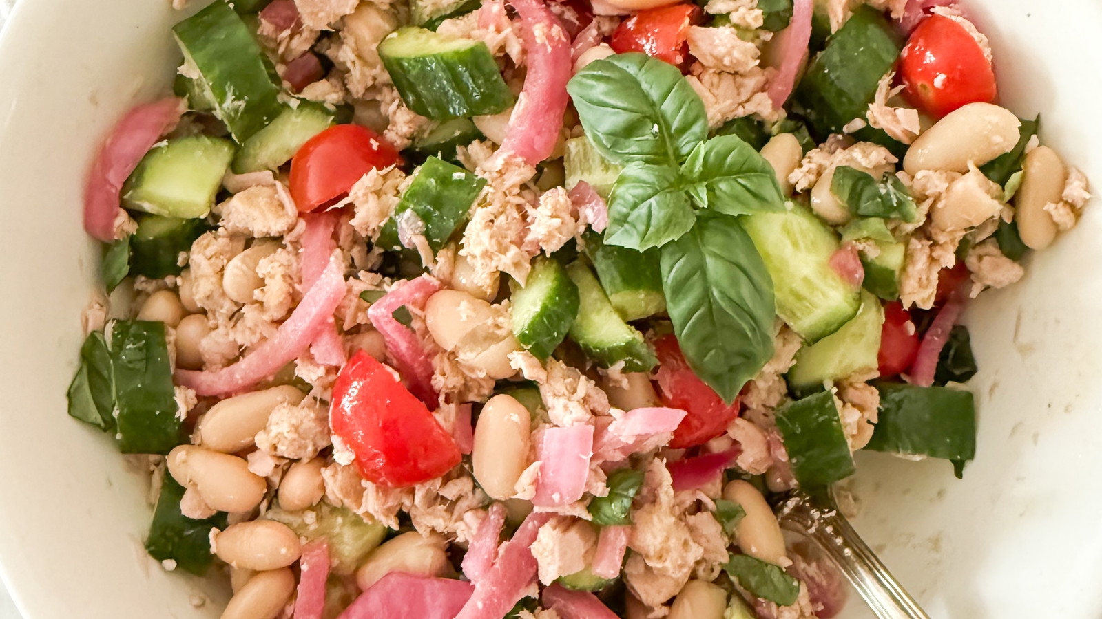 High Protein Tuna and Bean Salad Recipe