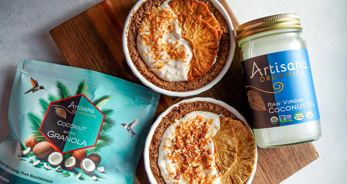 Tropical Granola Coconut Cream Pie