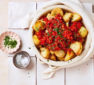 Patatas bravas