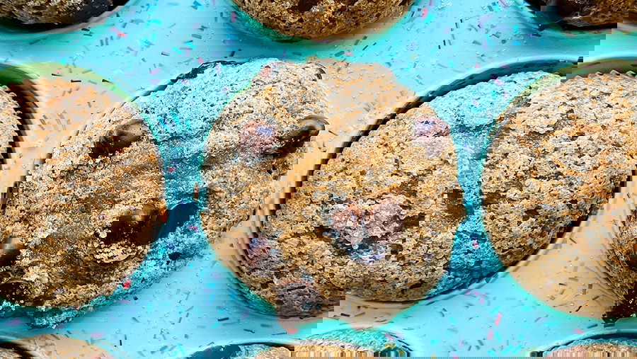 Banana Strawberry Muffins