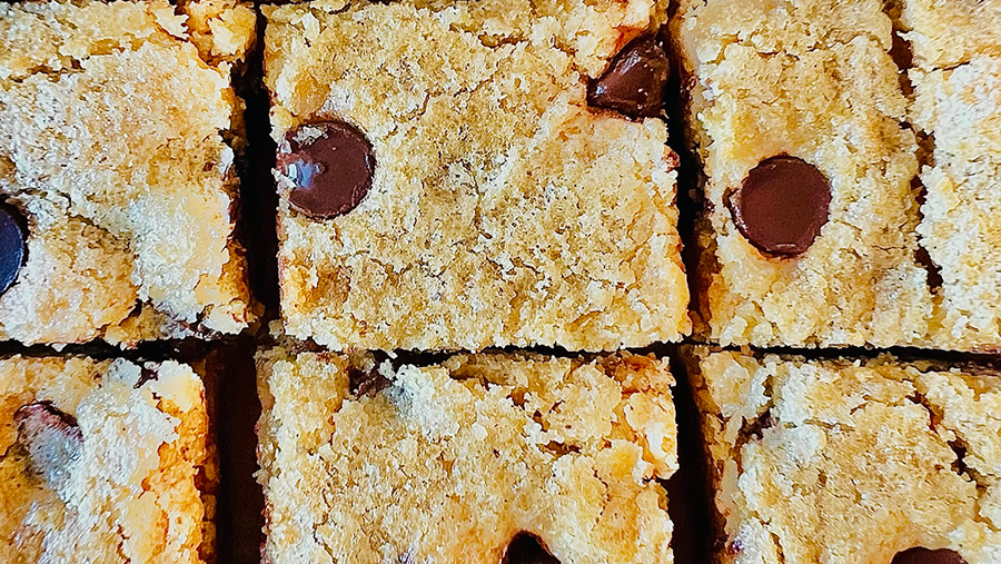 Chocolate Chip Blondies