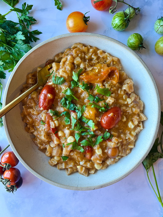One-Pot Pasta with Corn & Tomatoes