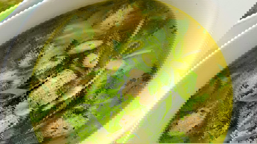 Green Goddess Bone Broth