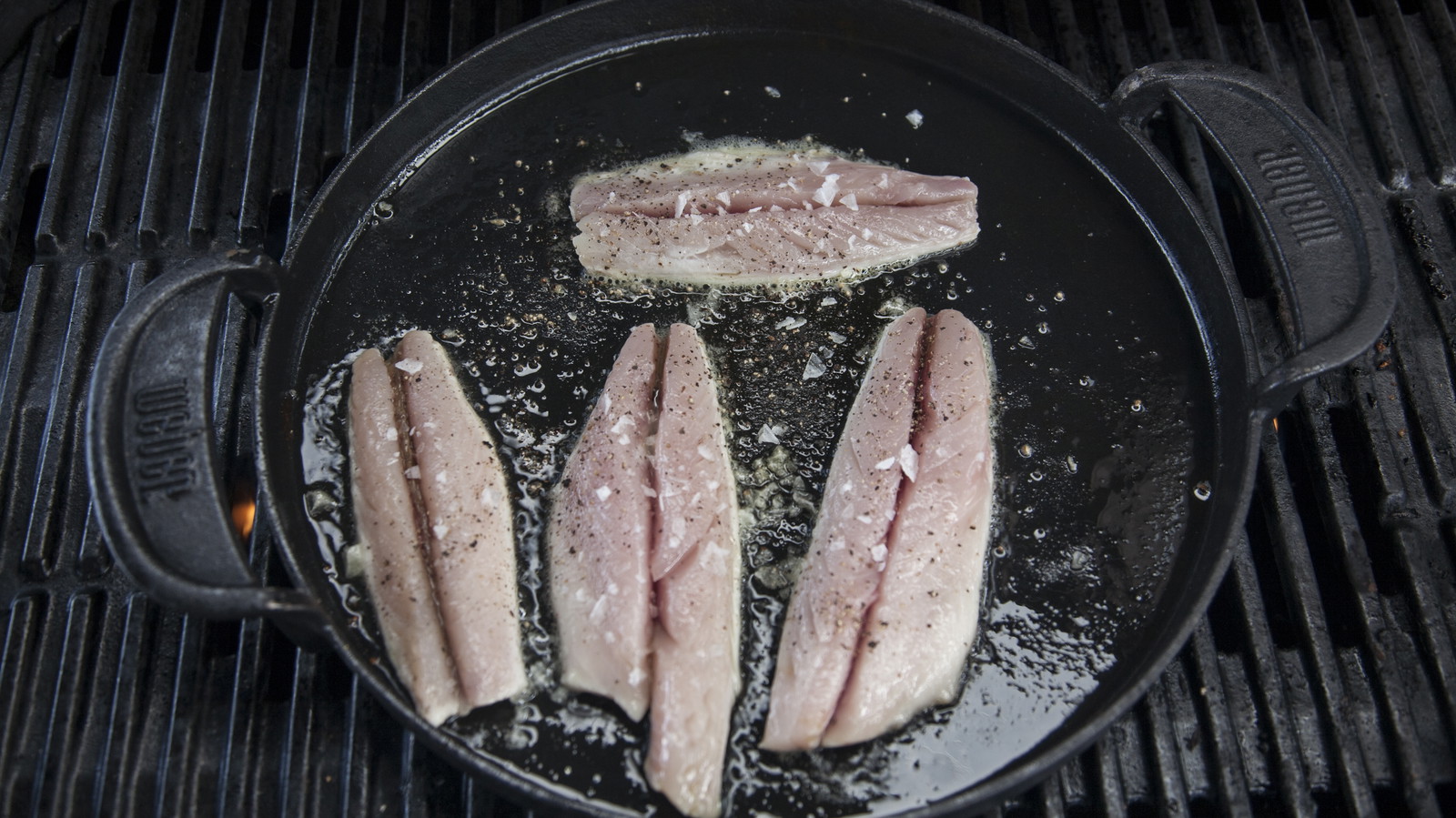 Image of Makrel med stuvede kartofler og dild