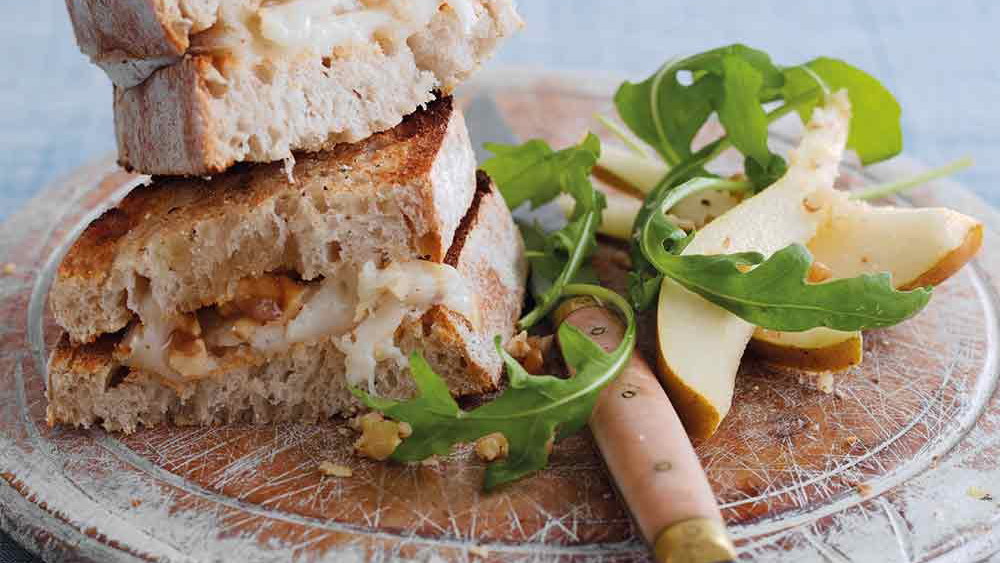 Goat's Cheese, Honey & Walnut Toastie
