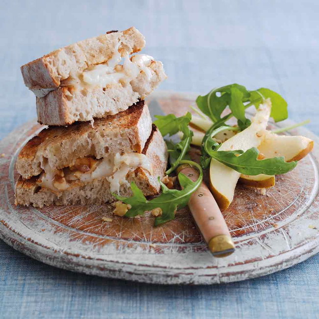 Goat's Cheese, Honey & Walnut Toastie