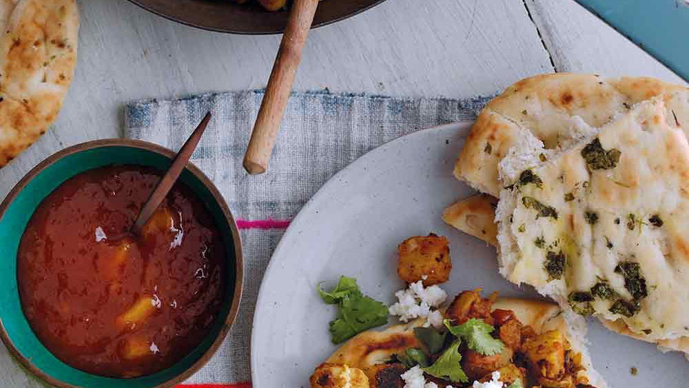 Bombay Butty - Bombay Curry served on fresh naan bread