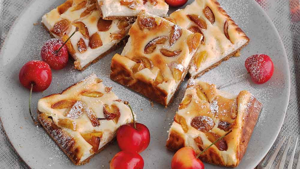 Cherry Cheesecake Squares
