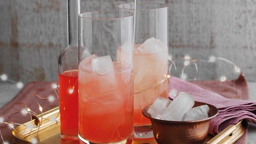 Rhubarb & Custard Cocktail