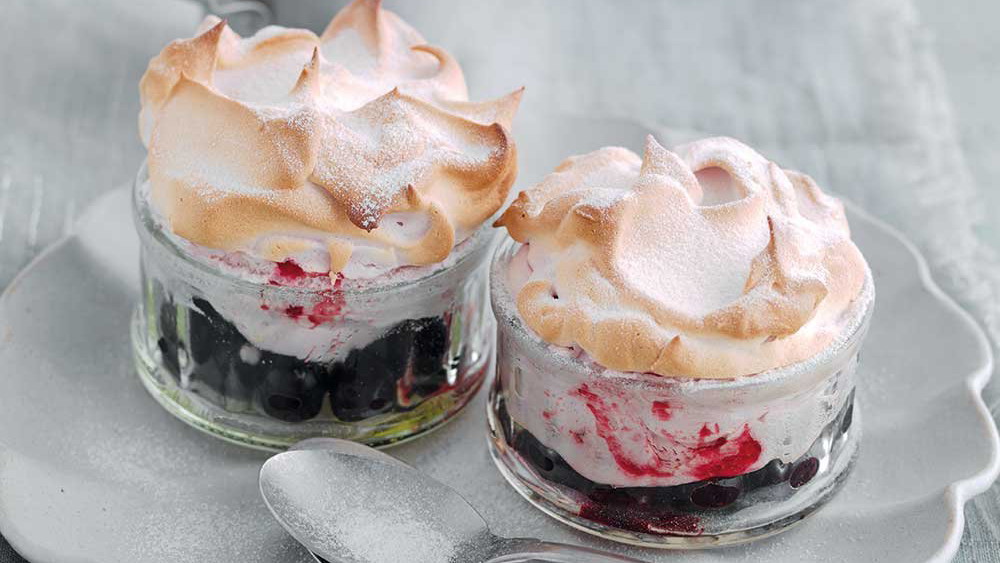 Hot Fruity Meringue Souffl�s