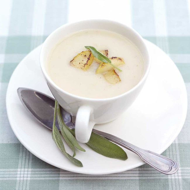 Parsnip and Apple Soup
