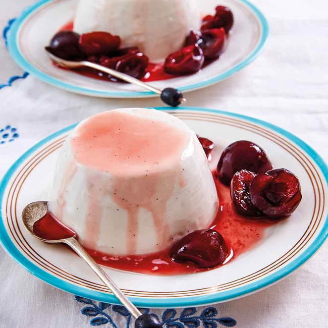 Greek Yogurt Panna Cotta