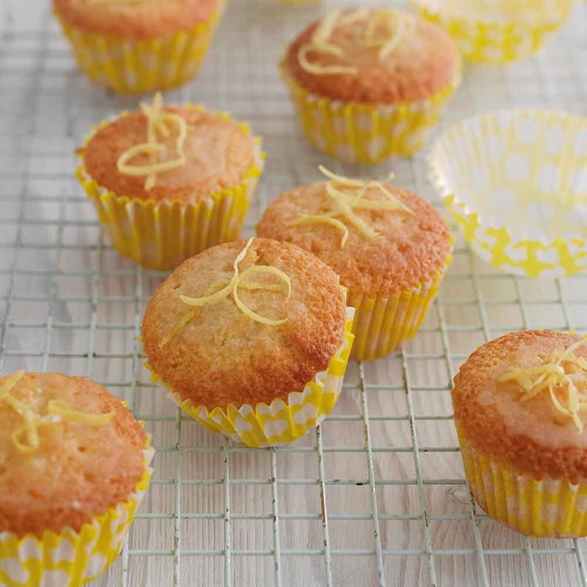 Lemon Drizzle Cupcakes