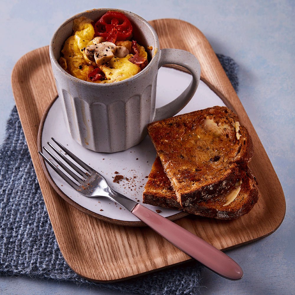 Microwave Bacon & Eggs In A Mug